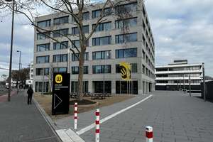 Bezugsfrei nach Modernisierung: 2-Zimmer-Wohnung mit Balkon in Uni-Nähe! – Luxemburger Str. 124-136, 50939 Sülz, Köln – Vorschaubild 31