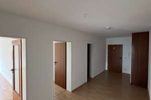 2-ZKB inkl. großzügigem Flur sowie mit Balkon und Stellplatz in Kassel Harleshausen – Die vollständige Adresse der Immobilie erhältst du vom Anbieter., 34128 Harleshausen, Kassel – Vorschaubild 4
