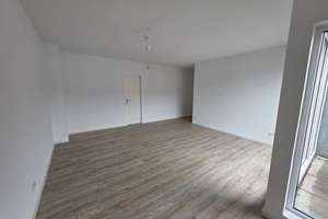 Teilsanierte 4-Zimmerwohnung mit Balkon in Eidelstedt – Lohkampstr. 30b, 22523 Eidelstedt, Hamburg – Vorschaubild 5