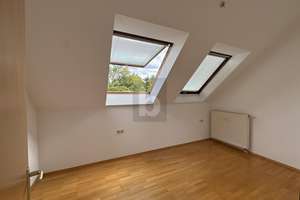 WOHNJUWEL TRIFFT BESTLAGE- SELTENE GELEGENHEIT  – 70499 Weilimdorf (Ortsteil), Stuttgart – Vorschaubild 3
