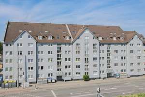 Attraktive Kapitalanlage in MA-Neckarau – vermietetes Maisonette-Appartement + TG-Stellplatz (option – Die vollständige Adresse der Immobilie erhältst du vom Anbieter., 68199 Neckarau, Mannheim – Vorschaubild 2