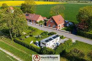 Charmantes EFH mit Einliegerwohnung, zweitem Grundstück & modernem Wohntrailer – Die vollständige Adresse der Immobilie erhältst du vom Anbieter., 26529 Wirdum – Vorschaubild 1