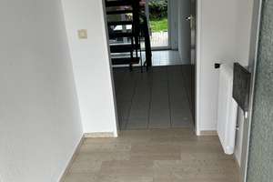 Geräumiges 5-Zimmer Haus in Grevenbroich – Neusser Straße 50, 41516 Grevenbroich – Vorschaubild 1