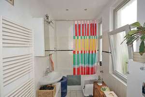 Charmante Wohnung in historischem 3-Parteienhaus – Die vollständige Adresse der Immobilie erhältst du vom Anbieter., 50937 Sülz, Köln – Vorschaubild 3