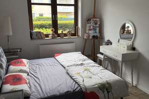 stilvoll: komplett möbliert 1-Zimmer-Wohnung in Düsseldorf-Unterrath – Hiddenseestr 16, 40468 Unterrath, Düsseldorf – Vorschaubild 5