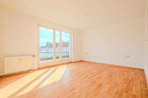 GANZ OBEN – GEMÜTLICHE MAISONETTE – BEZUGSFREI – DUSCHBAD MIT FENSTER – TG-PARKER – 1219 Strehlen, Dresden – Vorschaubild 13