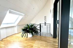 Traumhafte 3-4 Zimmer - Maisonettewohnung mit zwei sonnigen Dachterrassen, Nähe Adenauer Weiher – Die vollständige Adresse der Immobilie erhältst du vom Anbieter., 50933 Müngersdorf, Köln – Vorschaubild 19