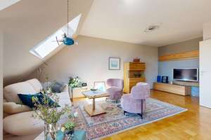 Attraktive Maisonette-Wohnung mit zwei Südbalkonen in Kirchheim – Die vollständige Adresse der Immobilie erhältst du vom Anbieter., 85551 Kirchheim bei München – Vorschaubild 1