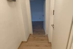 Gemütliche 2-Zimmer-Dachgeschosswohnung in Remscheid – zentral gelegen! – Baustraße 7, 42853 Scheid, Remscheid – Vorschaubild 6