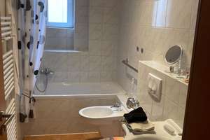 Sanierte 3‑Zimmer Wohnung mit Balkon und Veranda im 1. OG in Pforzheim Nordstadt – Zähringerallee 33, 75177 Nordstadt, Pforzheim – Vorschaubild 5
