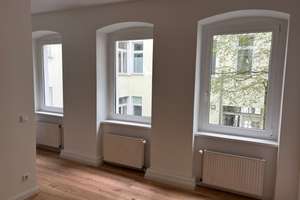 Frisch sanierte 2‑Zimmer‑Oase Friedrichshain – Friedenstraße 96, 10249 Friedrichshain, Berlin – Vorschaubild 2