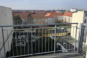 **2-Raumwohnung mit Balkon und Domblick in Stadtfeld Ost** – Annastraße 30, 39108 Stadtfeld Ost, Magdeburg – Vorschaubild 4