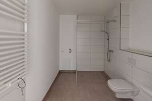 Lichtdurchflutete 83 m² Wohlfühloase: Moderne 3-Zimmer-Wohnung mit Balkon in Villingen – 78048 Villingen, Villingen-Schwenningen – Vorschaubild 8