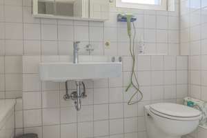 Charmante Wohnung in Karlsruhe-Oberreut – Ruhig, grün & gut angebunden – Die vollständige Adresse der Immobilie erhältst du vom Anbieter., 76189 Oberreut, Karlsruhe – Vorschaubild 2
