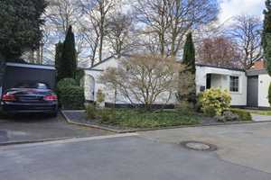 FURNISHED BUNGALOW! Modernized house with a beautiful garden right next to the park – Groß-Gerau (Kreis) – Vorschaubild 22