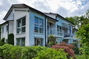 Lichtdurchflutete, exklusive 3-Zimmer-Wohnung mit Balkon und EBK in zentraler und sehr ruhiger Lage