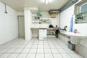 Property thumbnail 13