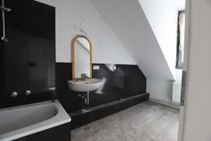 Jugendstil-  Sanierungsbedürftige Altbauwohnung  in Top-Lage! +Balkon + über 50qm Spitzboden – Hartwigstr 2, 30169 Calenberger Neustadt, Hannover – Vorschaubild 9