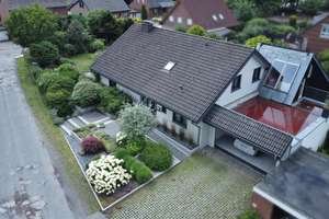 Modernisiertes EFH / ZFH mit PV-Anlage, Wärmepumpe & Sauna – einziehen & genießen – Die vollständige Adresse der Immobilie erhältst du vom Anbieter., 48432 Rheine – Vorschaubild 1