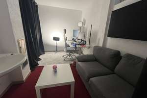 Stilvolle Maisonette-Wohnung mit Balkon und drei Terrassen in Bonn – Gartenstraße 1, 53229 Vilich, Bonn – Vorschaubild 19