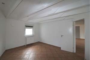 *2 Zimmer mit Balkon im Dachgeschoss* in Duisburg-Homberg, Moerser Str. – Die vollständige Adresse der Immobilie erhältst du vom Anbieter., 47198 Alt-Homberg, Duisburg – Vorschaubild 11