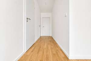 Sonnige 3-Zimmer-Neubauwohnung mit großem Südbalkon & Tiefgarage in Karlshorst Lichtenberg – Georg-Klingenberg-Straße 18, 10318 Karlshorst, Berlin – Vorschaubild 5