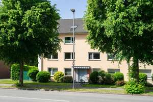 Geräumige 4-Zimmer-Wohnung mit Südwestbalkon und Blick ins Grüne in guter Wohnlage von KR-Uerdingen! – Die vollständige Adresse der Immobilie erhältst du vom Anbieter., 47829 Uerdingen, Krefeld – Vorschaubild 2