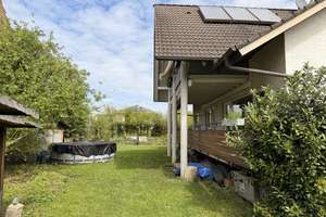Charmantes Wohnhaus mit zwei Einheiten und großem Garten – Die vollständige Adresse der Immobilie erhältst du vom Anbieter., 79206 Breisach am Rhein – Vorschaubild 2