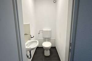 Sanierte 4-Zimmer Wohnung mit Balkon, EBK & Aufzug in Heilbronn-Ost – Die vollständige Adresse der Immobilie erhältst du vom Anbieter., 74078 Heilbronn, Heilbronn – Vorschaubild 10