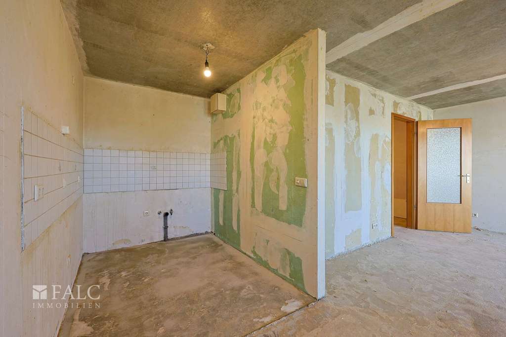 Immobilie in Seddiner See - Renovierungsbedürftige Kapitalanlage mit solidem Renditepotenzial – inkl. Balkon & TG-Stellplatz - Bild 3