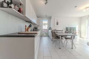 Moderne, bezugsfreie 4-Zimmer mit hochwertiger Ausstattung, Westbalkon und zwei Bädern – Die vollständige Adresse der Immobilie erhältst du vom Anbieter., 81829 Trudering-Riem (Ortsteil), München – Vorschaubild 3