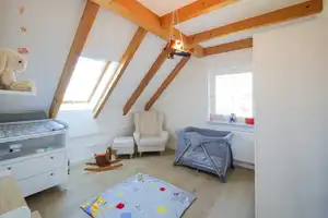 Großes Einfamilienhaus mit Stil und Spielstraße (ohne Makler, direkt vom Verkäufer) – Am Kripp 10, 82291 Fürstenfeldbruck (Kreis) – Vorschaubild 21