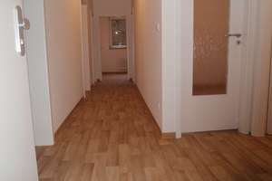 Einziehen und wohlfühlen – 4 Zimmer mit Balkon – Am Brünnchen 9, 56072 Metternich, Koblenz – Vorschaubild 3