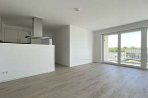 Moderne Etagenwohnung zur Miete mit Balkon in Dresden Neustadt - Wentzel Dr.