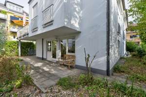 Charmante Erdgeschosswohnung mit Terrasse und Garten in ruhiger Lage