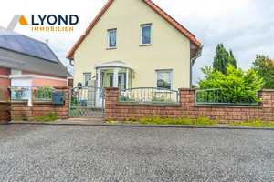 Familienfreundliches Zuhause mit Gartenidylle, Pool und Photovoltaik – Erfurt – Vorschaubild 2