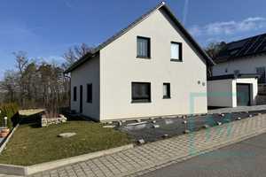 Ruhig gelegenes Einfamilienhaus (KFW55) mit Garten und Garage – Hohenlohekreis – Vorschaubild 2
