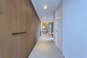 Perfekte Harmonie von Natur, Design und Komfort - Nachhaltige Luxus-Villa mit Hallengebäude – Miesbach (Kreis) – Vorschaubild 2