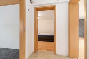 Ihr neuer Wohlfühlplatz: Charmantes Reiheneckhaus mit sonnigem, einladendem Grundstück – Die vollständige Adresse der Immobilie erhältst du vom Anbieter., 89079 Wiblingen, Ulm – Vorschaubild 10
