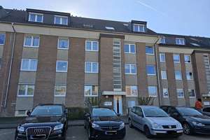 +TOP! Helle 4-Zi-Wohnung  inkl. EBK, mit Loggia + PKW-Stellplatz in NE-Norf!+ – Die vollständige Adresse der Immobilie erhältst du vom Anbieter., 41469 Norf, Neuss – Vorschaubild 2