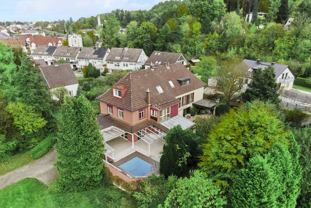 Immobilie in Neusäß - ***Familienidyll mit Pool in Westheim - Wohnen mit Stil & Weitblick *** - Bild 4