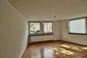 3-ZIMMERWOHNUNG MIT FAHRSTUHL IM 1.OG – Die vollständige Adresse der Immobilie erhältst du vom Anbieter., 76137 Südweststadt, Karlsruhe – Vorschaubild 4