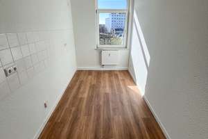 JUNGE PÄRCHEN AUFGEPASST - (KLEINE) 3 Zimmer-Wohnung sucht neue Mieter – Hohenwindenstraße 8, 99086 Ilversgehofen, Erfurt – Vorschaubild 8