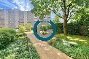 BALKON & PKW-STELLPLATZ - WOHNUNG MIT POTENTIAL - SUPER LAGE NAHE POTSDAMER PLATZ & BERGMANNSKIEZ