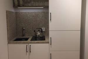 Möbliertes Apartment mit großem Balkon im Glockenbachviertel  – Jahnstraße 29, 80469 Glockenbach, München – Vorschaubild 3