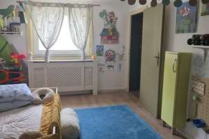 Schönes 4-Zimmer-Einfamilienhaus mit Einbauküche in Friedberg (Hessen) – Die vollständige Adresse der Immobilie erhältst du vom Anbieter., 61169 Friedberg (Hessen) – Vorschaubild 8