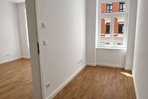 Erstbezug nach Sanierung: Hochwertige 2,5-Zimmer-Wohnung mit Balkon, Parkett und Fußbodenheizung – Klingenstraße 49, 4229 Kleinzschocher, Leipzig – Vorschaubild 3