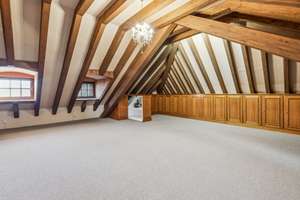 Traumhafte Villa mit außergewöhnlichem Entwicklungspotenzial in Freudenstadt oder 8 Wohnungen – Die vollständige Adresse der Immobilie erhältst du vom Anbieter., 72250 Freudenstadt – Vorschaubild 14