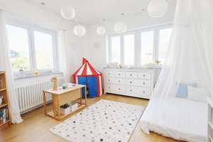 Stilvolle Altbauwohnung in ruhiger Lage von Kassel-Bad Wilhelmshöhe – Die vollständige Adresse der Immobilie erhältst du vom Anbieter., 34131 Bad Wilhelmshöhe, Kassel – Vorschaubild 9