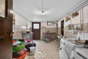 Familienfreundliches Zuhause in gepflegtem Zustand – Garten, Garage und viel Platz auf drei Ebenen – Die vollständige Adresse der Immobilie erhältst du vom Anbieter., 76189 Grünwinkel, Karlsruhe – Vorschaubild 23